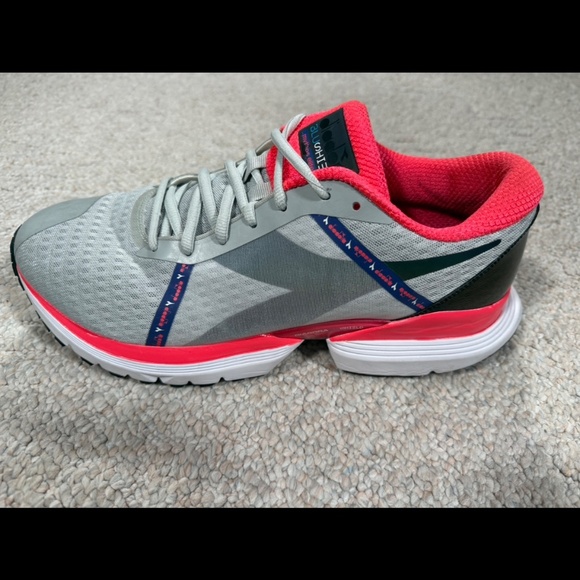 Diadora Mythos Blushield Elite Hip Mens Size 11 Gray Running Shoes Sneakers - Picture 5 of 7